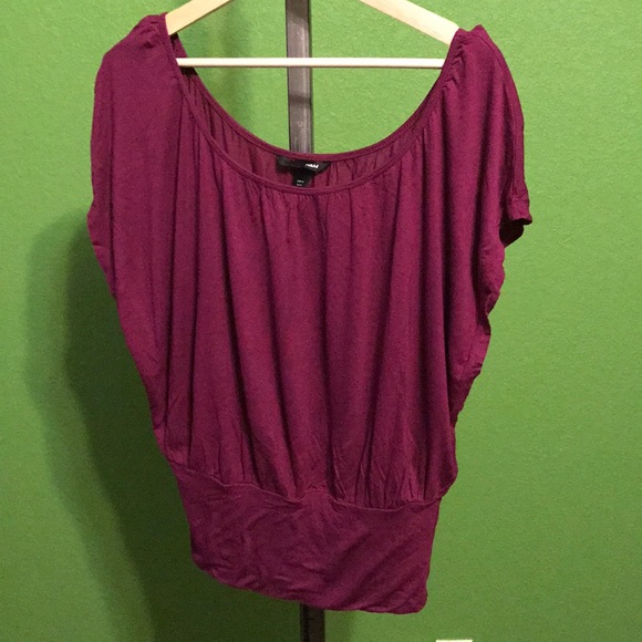 H&M Tops - H&M Scoopneck Blouse